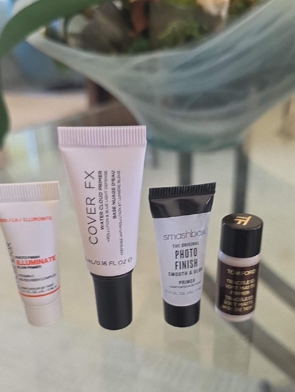 Tom Ford Mini Radiant Face Primer 4 Sample Primer